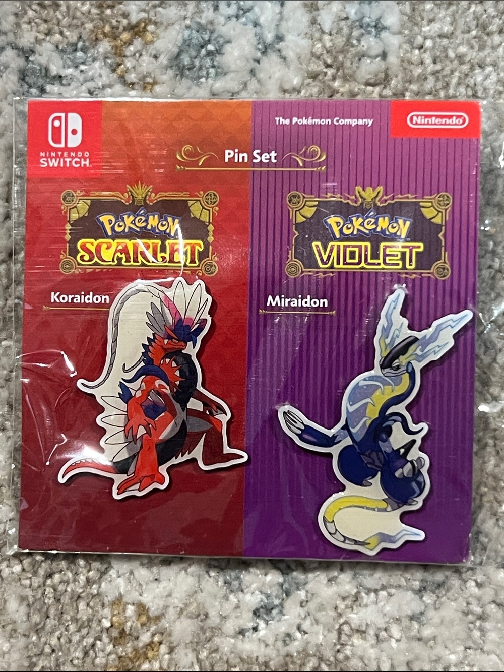 Nintendo Pokémon Scarlet & Violet Koraidon & Miraidon Pin Set z26